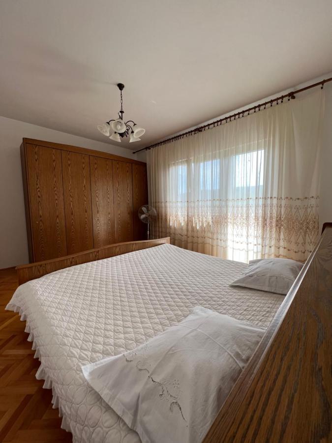 Apartament Green Valley Omiš Buitenkant foto