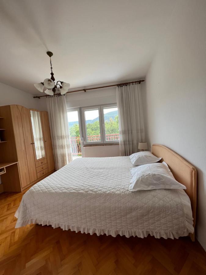 Apartament Green Valley Omiš Buitenkant foto